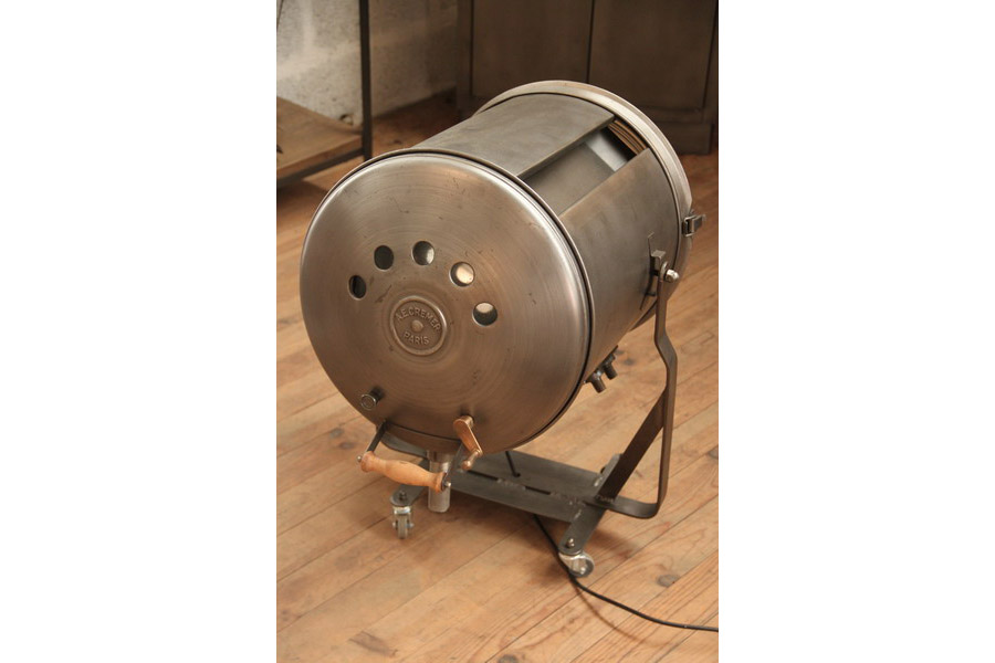 Trés gros projecteur Cremer 5 kw