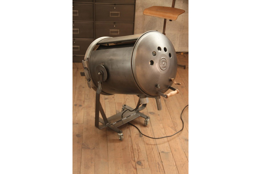 Trés gros projecteur Cremer 5 kw